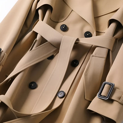 Romy | Elegant og moderne trenchcoat